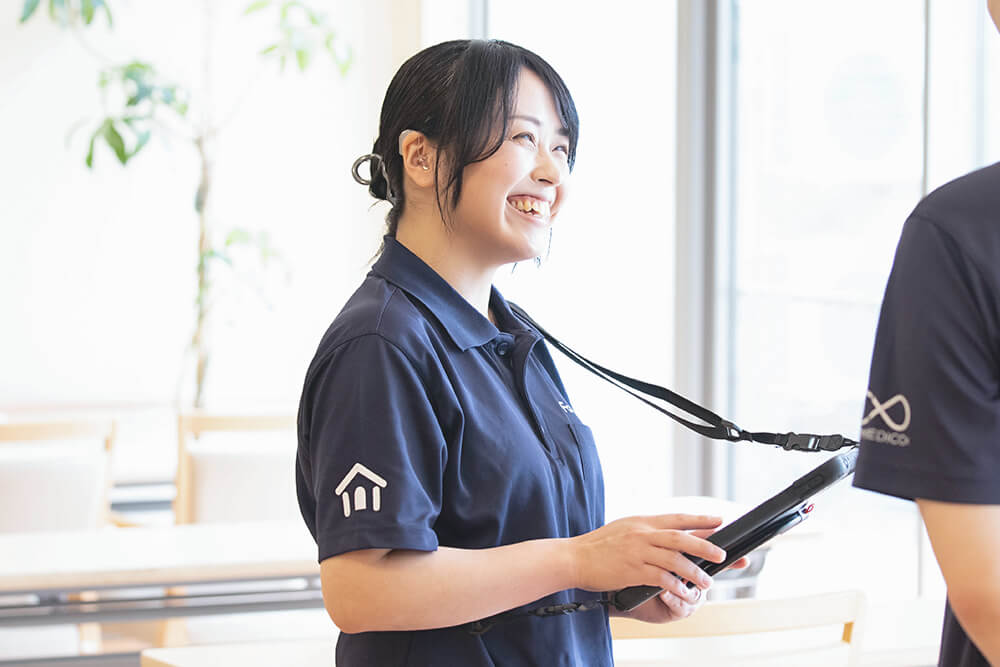 あさひの社(茨城)の介護士の仕事の様子